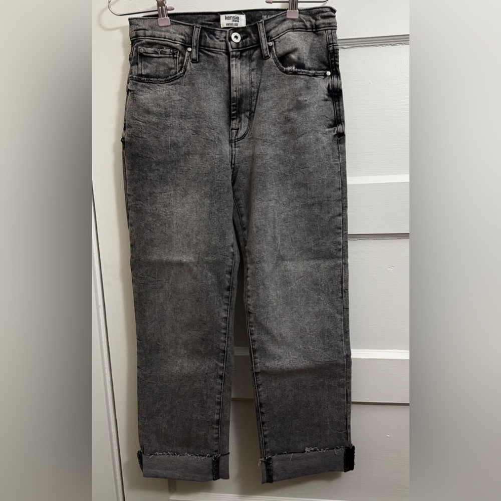 Kensie Women's Black Straight Leg Jeans